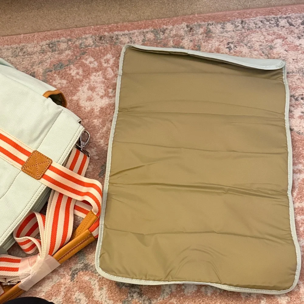NWT Pottery Barn Baby diaper bag - Picture 7 of 9